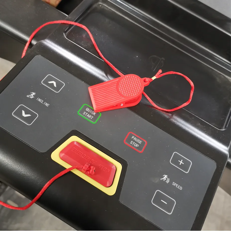 TX103 Wide-Belt Commercial Gym Treadmill (600 mm)